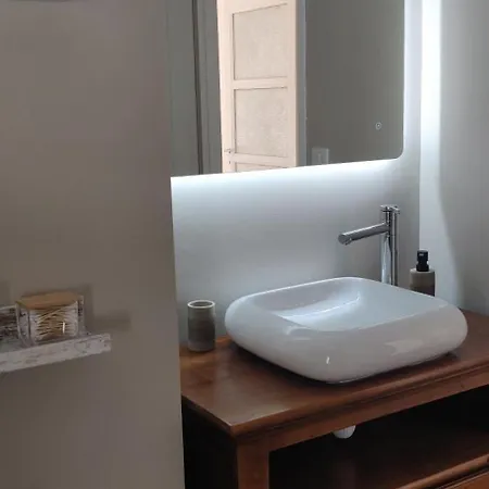 Lejlighed Le 135, Spacieux Entre Et Volcans